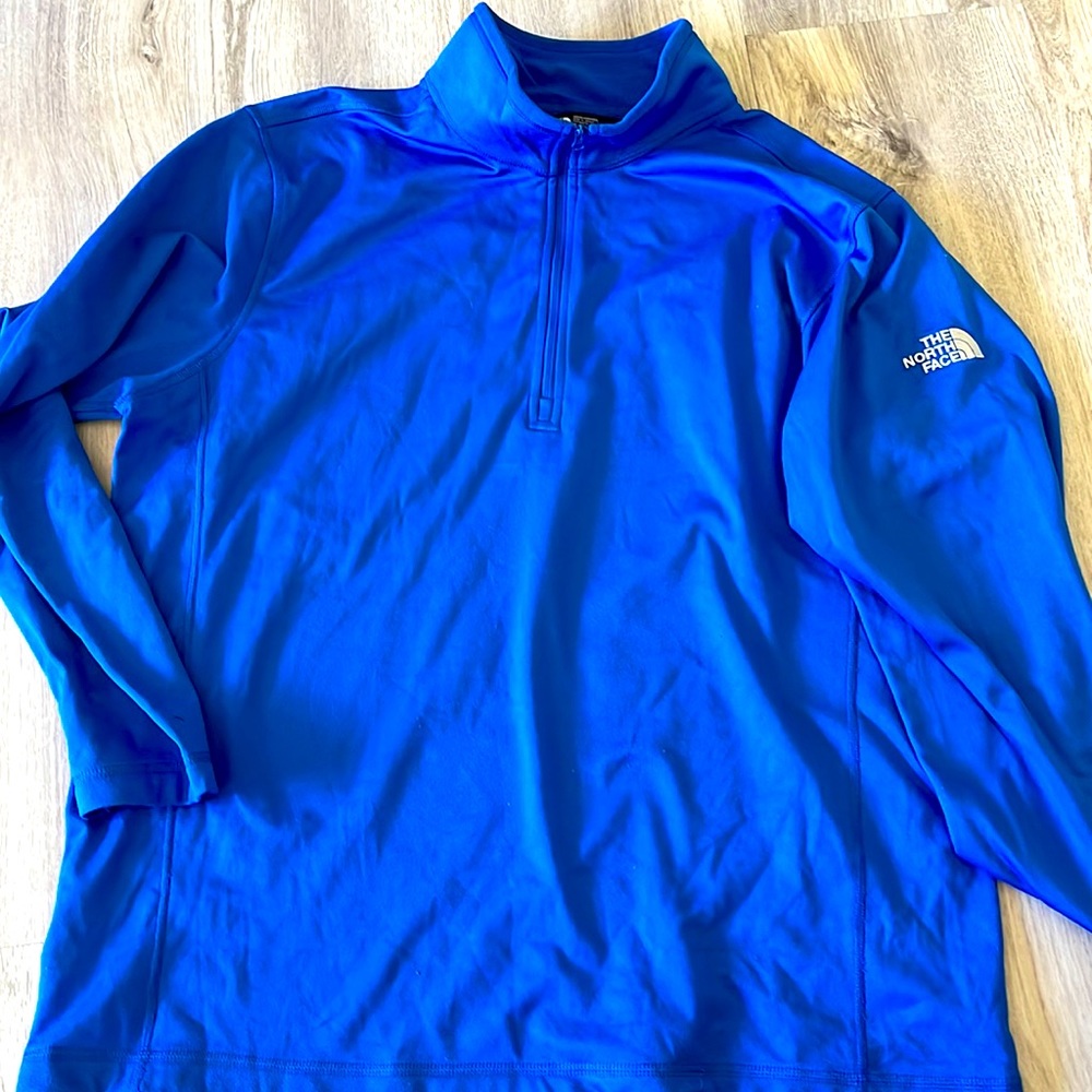 The North Face XL half zip